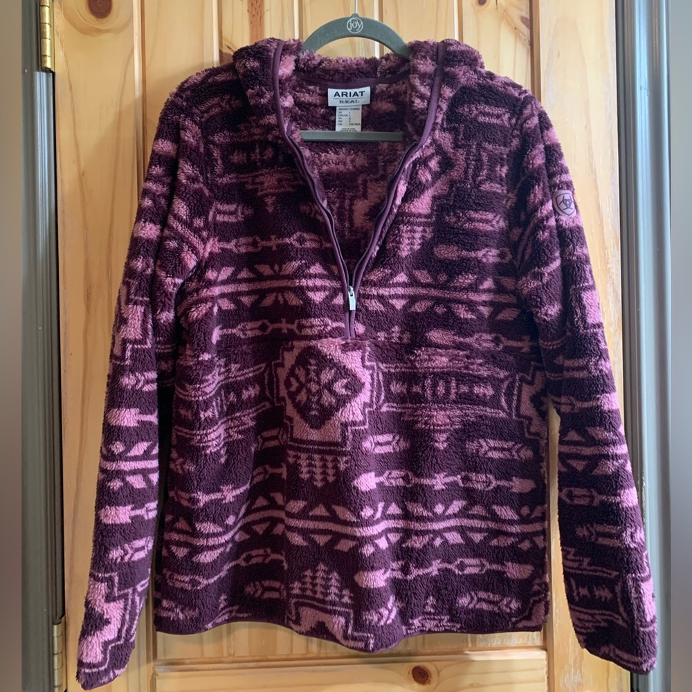 Ariat Pullover Sweatshirt